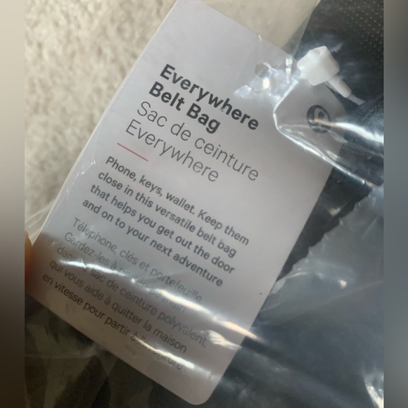 Lululemon Athletica Everywhere belt bag 1L, BLACK - Picture 10 of 13
